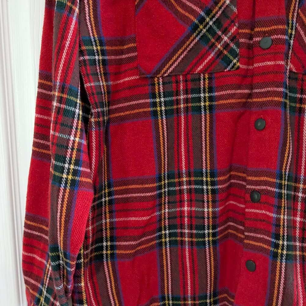 Forever 21 Men's Flannel Long Sleeve Button Down Shirt Jacket, Red Plaid, Large - Picture 7 of 15